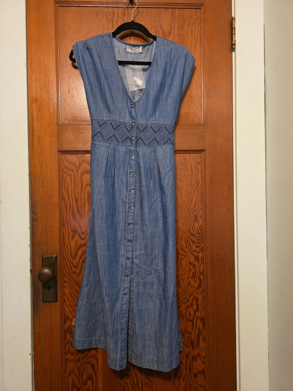 Chambray Button-Front Maxi Dress in Blue